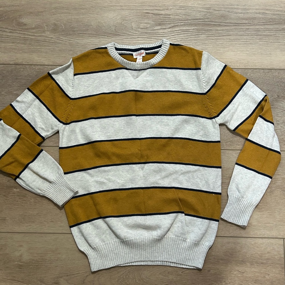 Cat & Jack sweater worn once size 12/14
